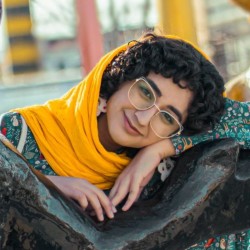  یاسمین یوسفی راد 