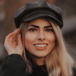  هنگامه جعفری پرست 