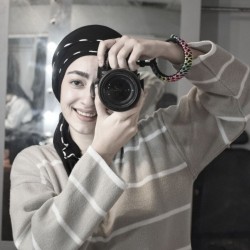  محدثه نظری 