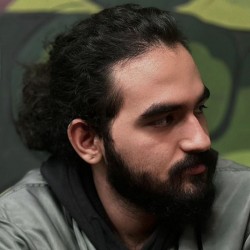  علی فنی 