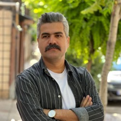  حامد مکملی 